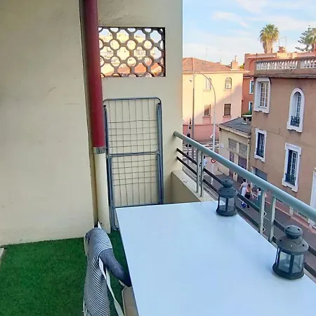 Ouest, Near The Apartment